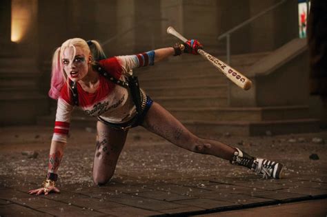 margot robbie suicide squad nude|Suicide Squad: Sexy Margot Robbies 7 HOTTEST scenes of all。